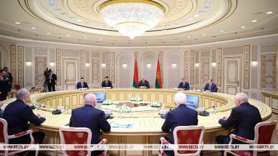 Лукашэнка: Беларусь і Кіраўская вобласць маюць намер падвоіць тавараабарот