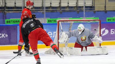 Маладзёжная зборная Беларусі па хакеі правяла адкрытую трэніроўку напярэдадні Кубка Будучыні