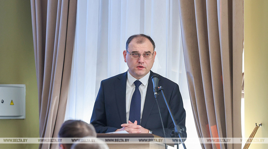 Пытанні сацыяльна-эканамічнага развіцця Беларусі абмеркавалі на сустрэчы ў БНТУ