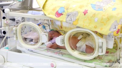 Парламенцкая дэлегацыя Зімбабвэ наведала РНПЦ "Маці і дзіця" і МТЗ