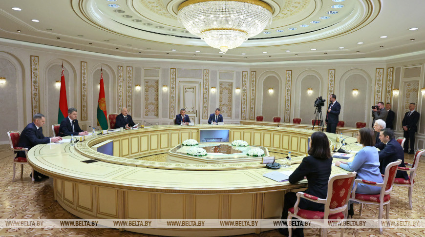 Лукашэнка: Беларусь гатова ствараць сумесныя прадпрыемствы з Мурманскай вобласцю