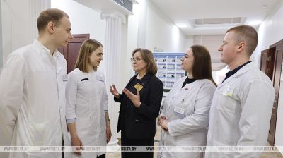 У Віцебску адбылося размеркаванне выпускнікоў ВДМУ