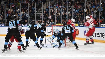 Хакеісты "Дынама" перапынілі серыю няўдач, па булітах яны перамаглі "Лакаматыў"  