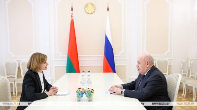 Ва ўрадзе Беларусі разгледзелі актуальныя пытанні культурна-гуманітарнага супрацоўніцтва з Расіяй