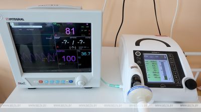 Дзвюм установам аховы здароўя Віцебска перадалі апараты ШВЛ ад Беларускага фонду міру