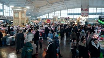 Пераднавагодняя Камароўка! Што выбіраюць беларусы на навагодні стол?