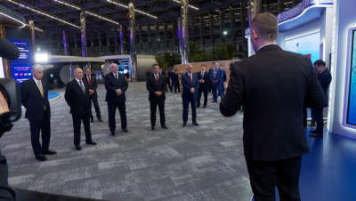 Лукашэнка ў Астане наведаў выстаўку лічбавых дасягненняў краін ЕАЭС