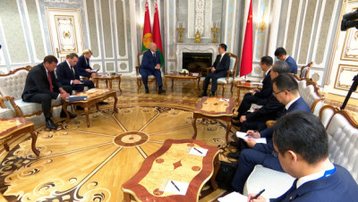 Лукашэнка заявіў аб правільнасці гістарычнага выбару на карысць развіцця супрацоўніцтва з Кітаем