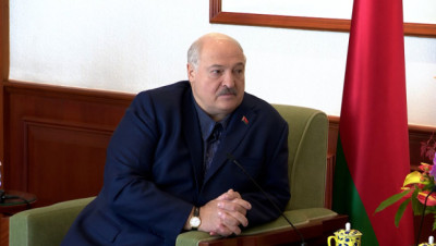 Падрабязнасці перагавораў і закрытых сустрэч Лукашэнкі з бізнес-коламі Кітая