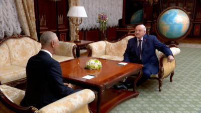 Лукашэнка: Беларусь гатова ўсяляк садзейнічаць развіццю Херсонскай вобласці