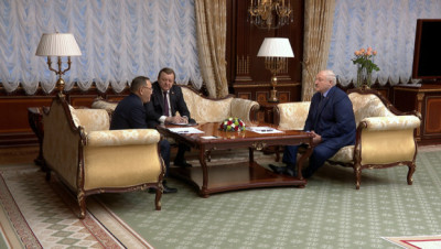 Лукашэнка пра супрацоўніцтва з Казахстанам: мы можам пераадолець не толькі санкцыі, але і любыя бар'еры