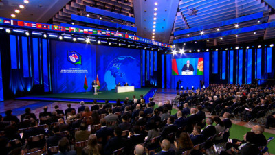 Лукашэнка абазначыў прапановы Беларусі па мірным парадку дня. У фокусе санкцыі, міграцыя, ШІ