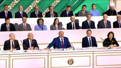 Лукашэнка: асноўная ўвага ў пяцігодцы будзе ўдзелена развіццю раёнаў Беларусі